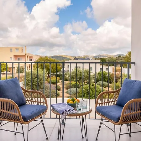 Sykia Upper Floor 2-br Holiday home