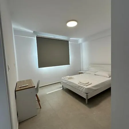 Sykia Upper Floor 2-br *