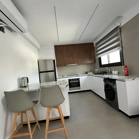 Sykia Upper Floor 2-br Vakantiehuis