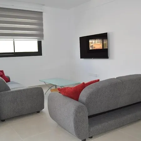 Sykia Upper Floor 2-br Holiday home Paphos